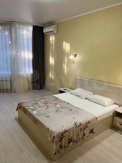 2-к. квартира, 84 м², 1/20 эт.