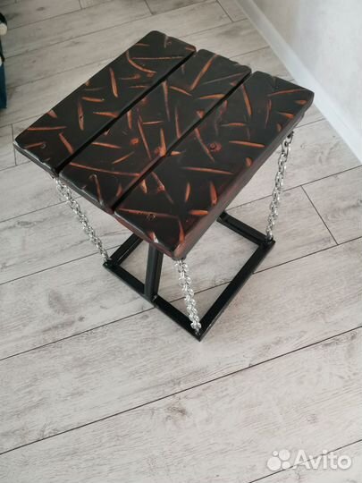 Стул парящий