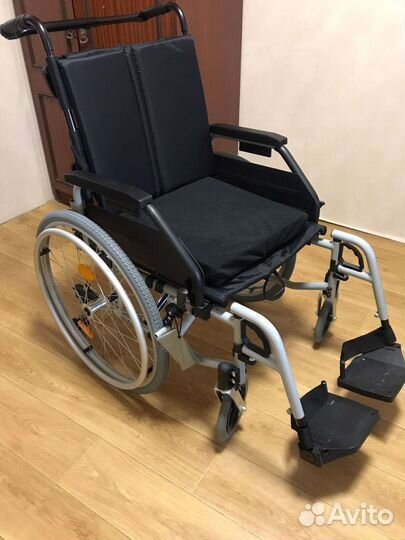 Коляска инвалидная