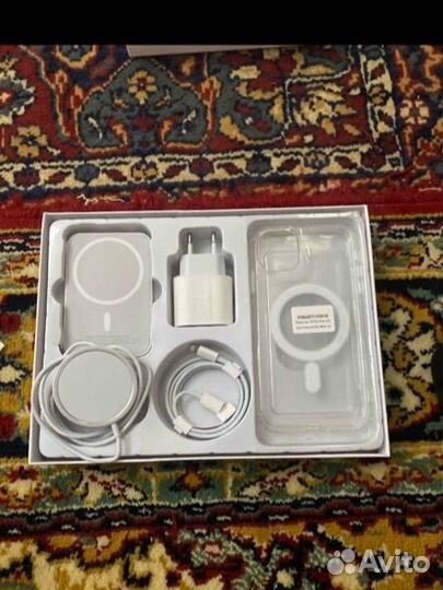 Чехол для iPhone 11 c magsafe повербанк