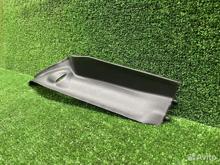 Накладка водосточного желобка правая BMW X3 G01