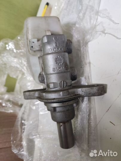 Главный тормозной цилиндр mitsubishi pajero sport