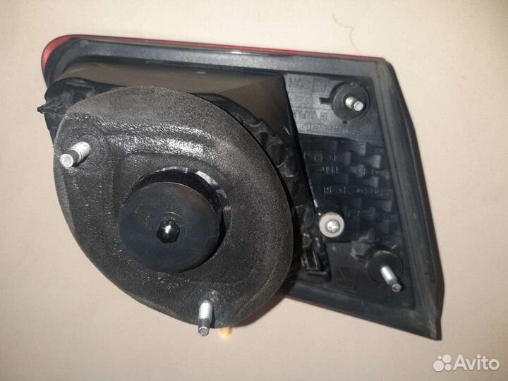 Фонарь крышки багажника Субару Легаси 2011г