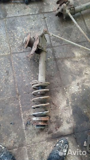 Стойка задняя правая левая Lancia Kappa седан