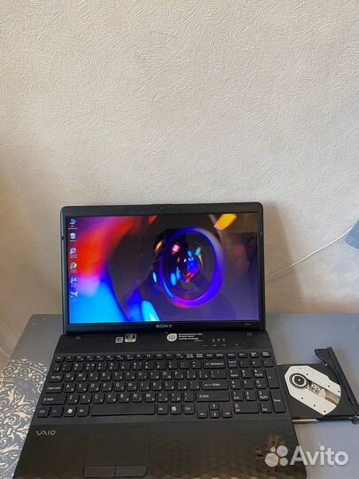 Мощный Sony/core i7/8 Гб/SSD/в идеале