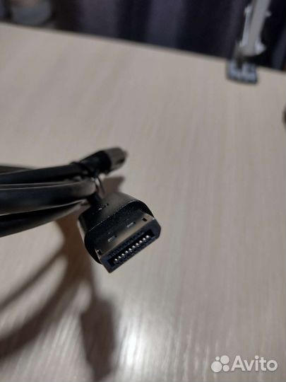 Кабель displayport-displayport 1.8м