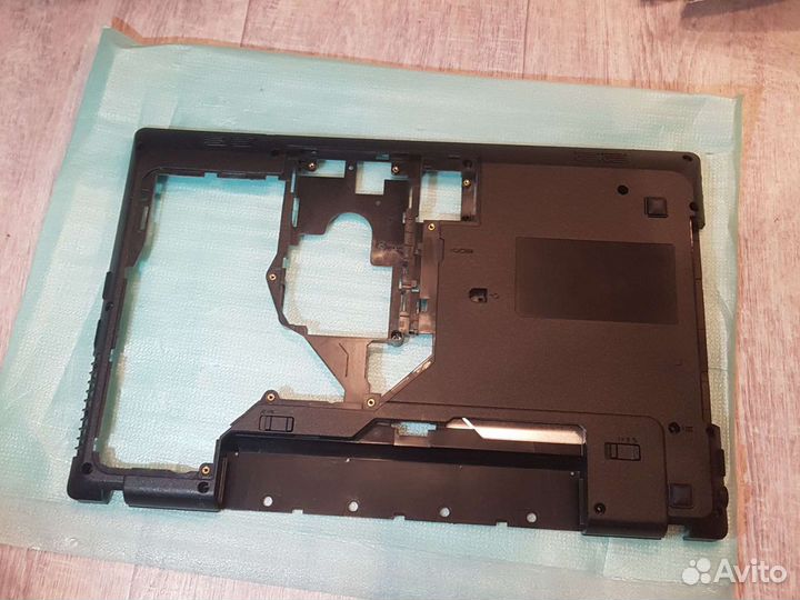 Новый поддон Lenovo g570 g575