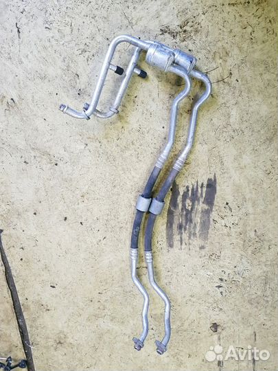 Трубка кондиционера Рено Лада 924809007R