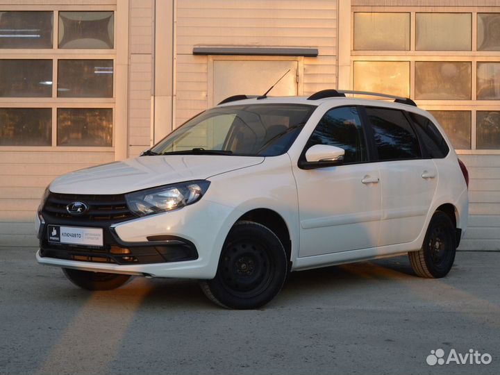 LADA Granta 1.6 МТ, 2020, 31 750 км