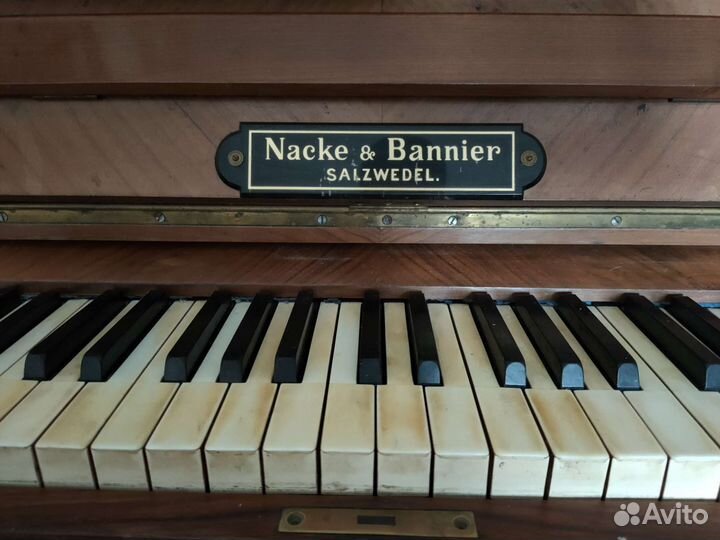 Антикварное немецкое пианино