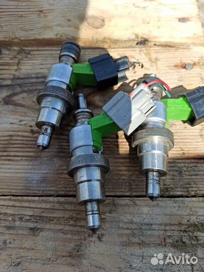 Форсунка Toyota denso 2.0 2.4 1AZ-FSE, 2AZ-FSE