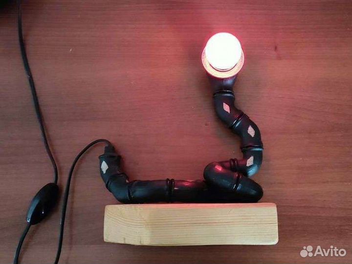 Светильник змея металл