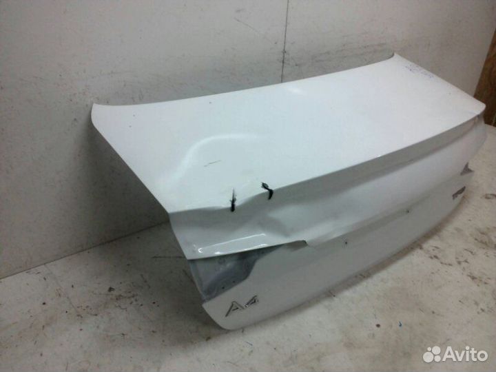 Крышка багажника Audi A4 B9 2015-2019