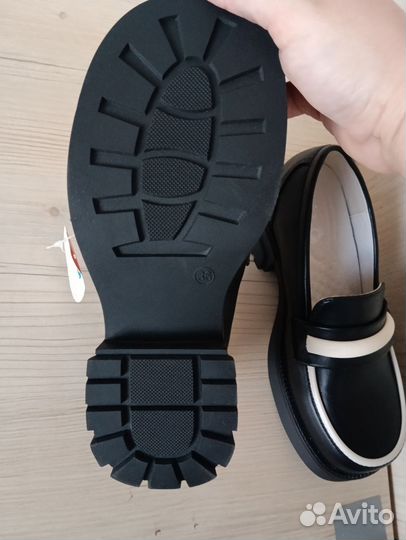 Лоферы (Туфли) 36р