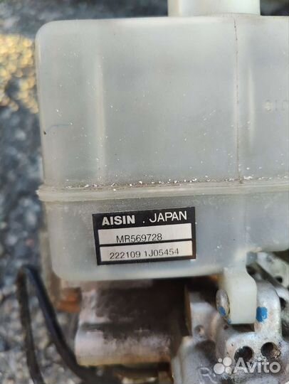 Блок тормозной усилитель в сборе