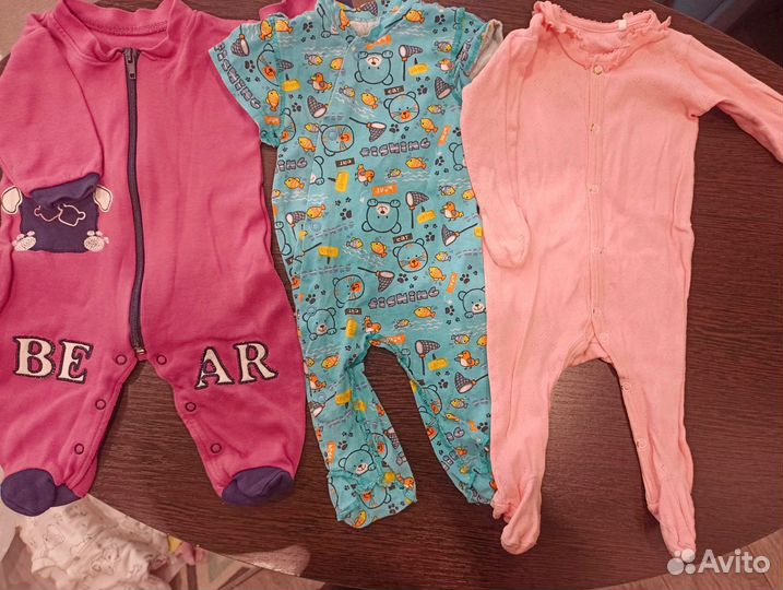 Вещи для новорождённых пакетом (62 размер)