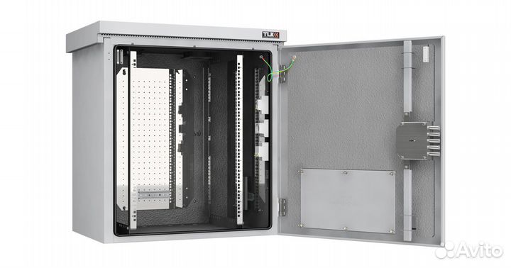 Шкаф серверный телекоммуникационный TWK-158256-M