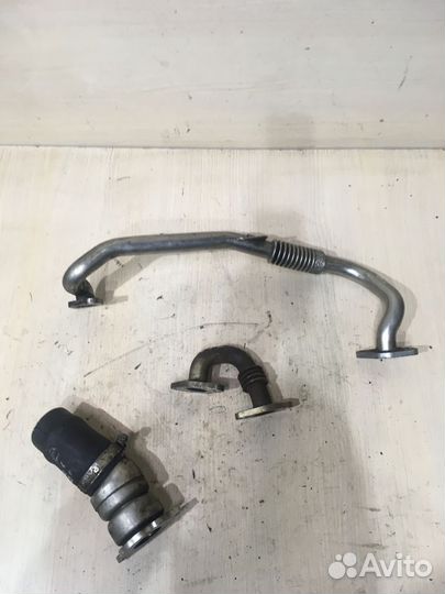 Патрубок Турбины Фольксваген пассат Б6 cbab