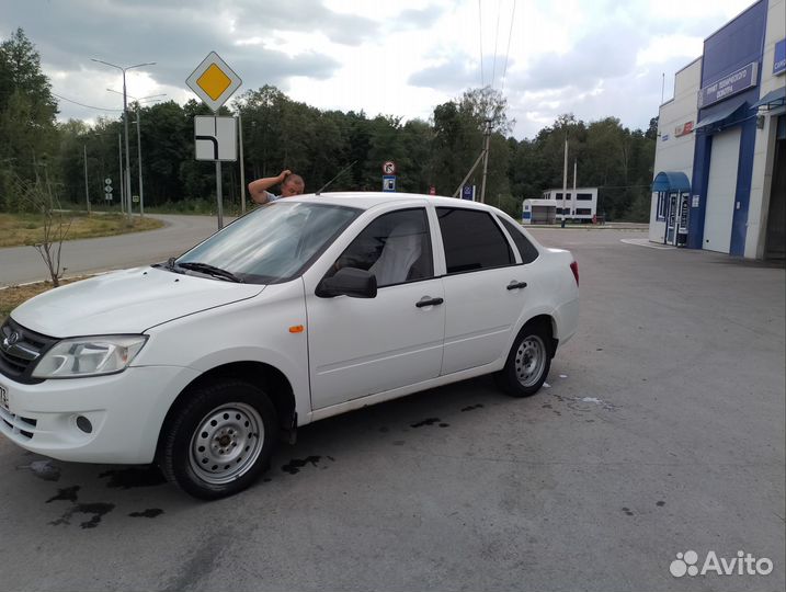 Сдам автомобиль в аренду 2012г