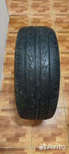 Bridgestone MY-02 Sporty Style 215/45 R17