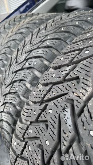 Nokian Tyres Hakkapeliitta 8 215/65 R17