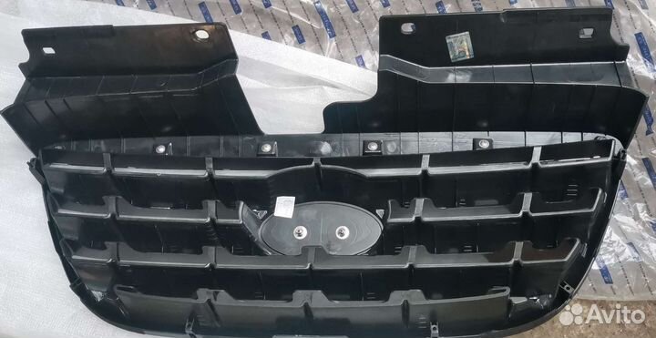 Решетка радиатора Hyundai Elantra