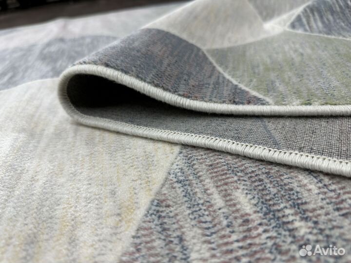 Ковер Matrix новый 1.35х1.95 м