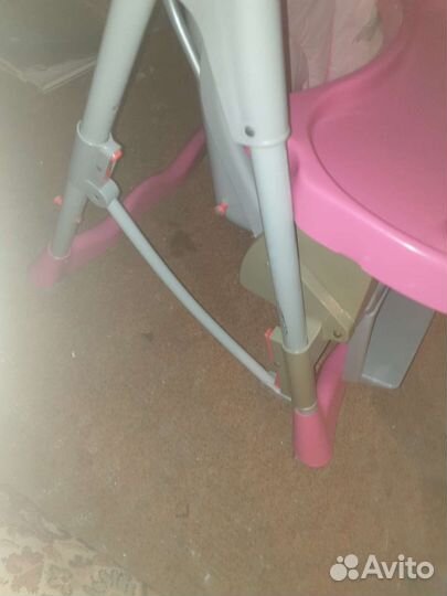 Стул для кормления и игр