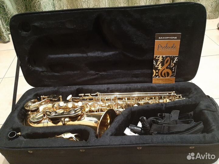 Саксофон альт