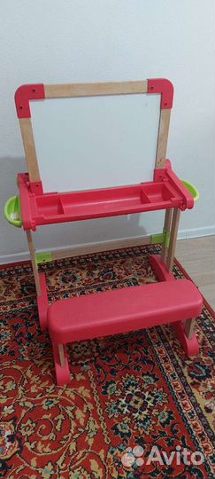 Детский столик