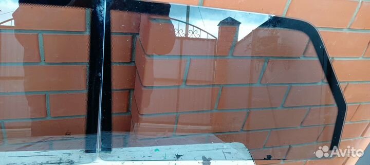 Передние стекла ваз 2107