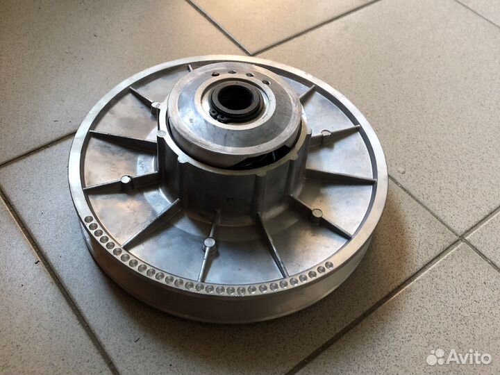 Шкив вариатора ведомый Тайга 25и 22(6 вкладышей)