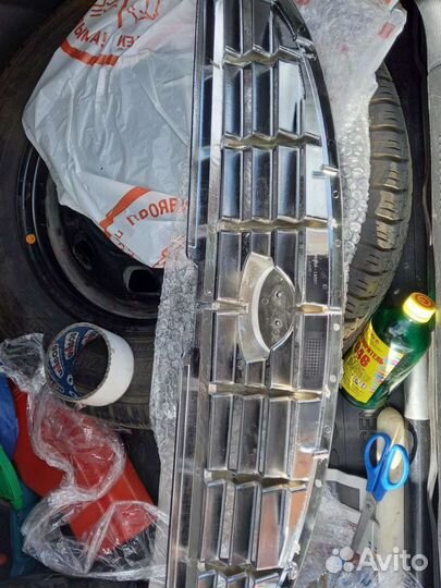 Переднея решётка