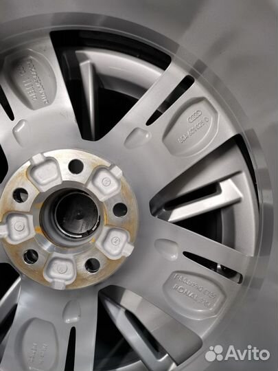 Колеса оригинал Audi Q5 FY New R19