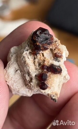 Гранат спессартин коллекционный минерал