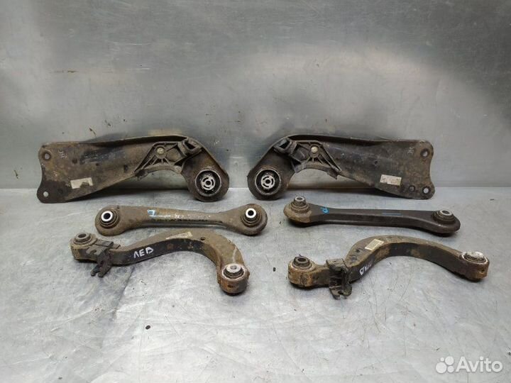 Рычаг задний продольный левый Skoda Octavia (A5