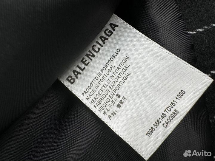 Пиджак Balenciaga классический