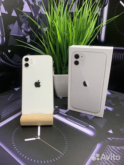 iPhone 11 white 128Gb