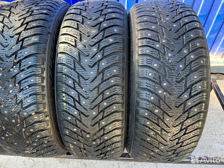 Nokian Tyres Hakkapeliitta 8 205/60 R16