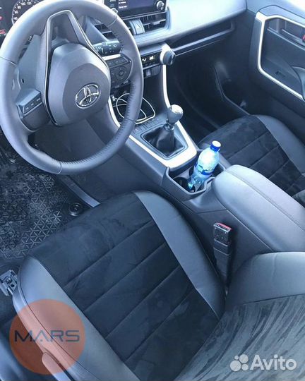 Авточехлы на рав 4