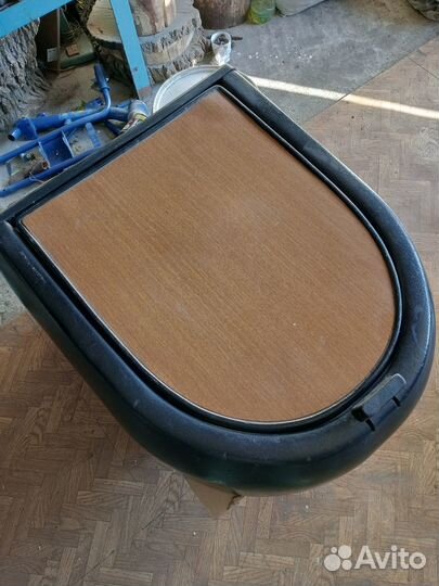 Столик в соболь