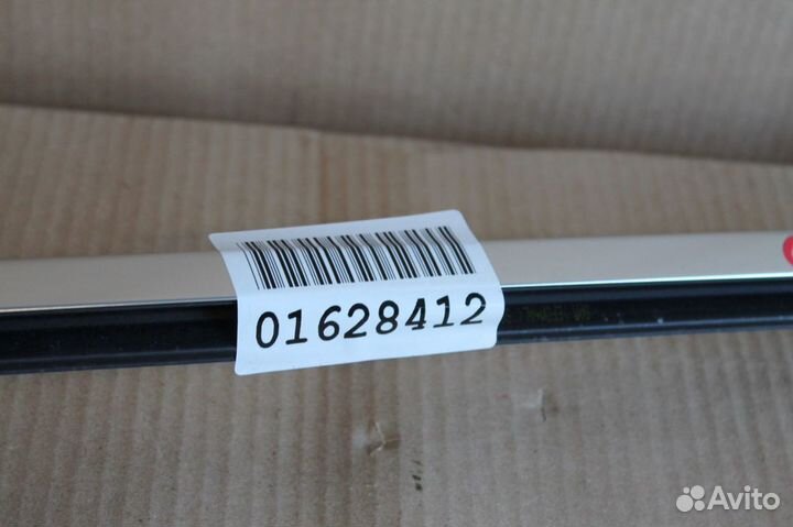 Молдинг стекла задней правой двери Mercedes CLS-klasse W218 2010-2017