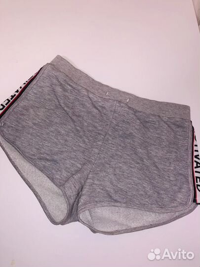 Шорты серые