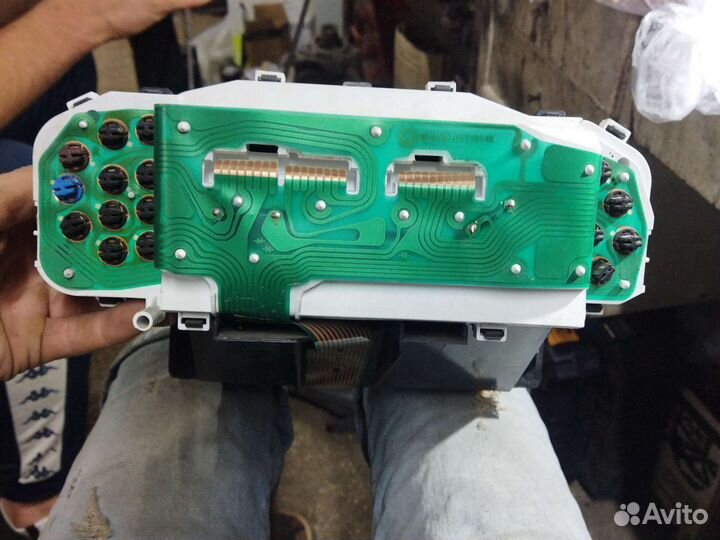 Приборная панель тойота yaris