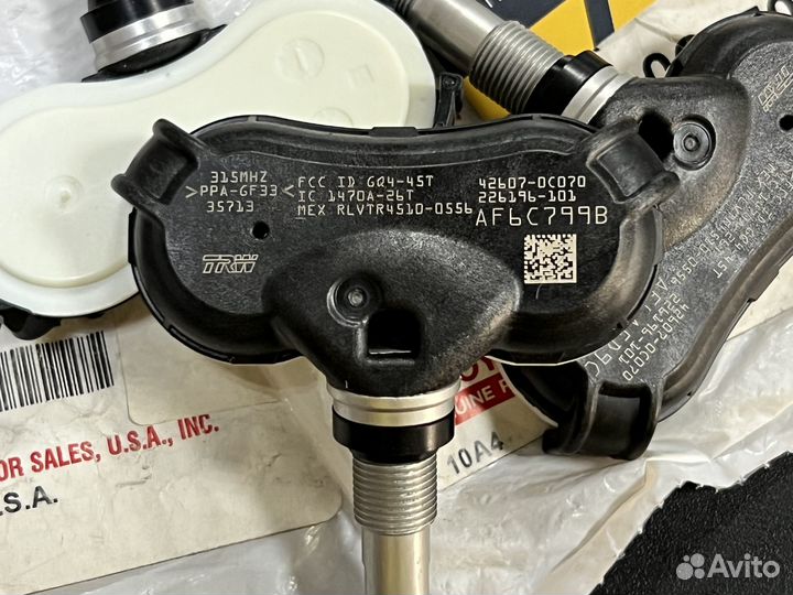 Датчик давления воздуха в шине Toyota sequoia