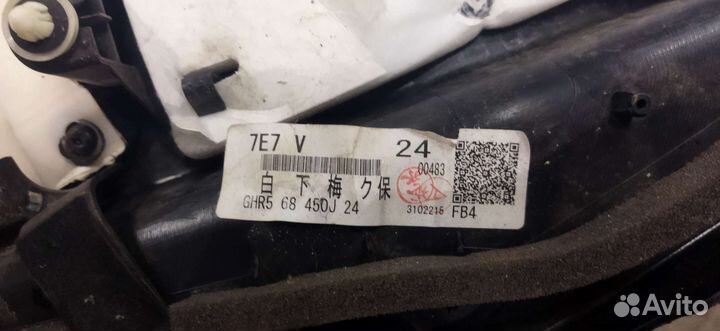 Обшивка двери Mazda 6GJ(карта двери)