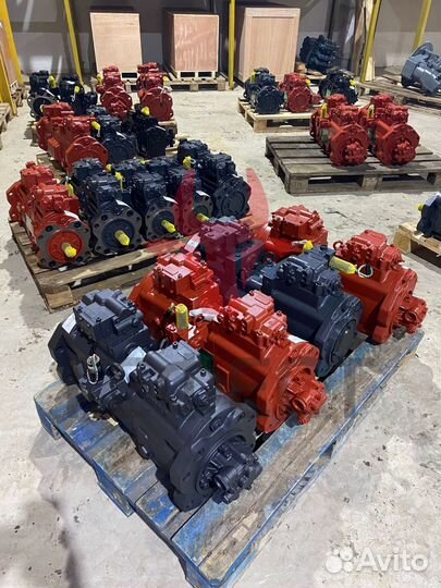 Гидравлический насос SK210LC-6E YN10V00023F1