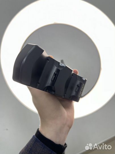 Зарядная станция для 2-x геймпадов oivo