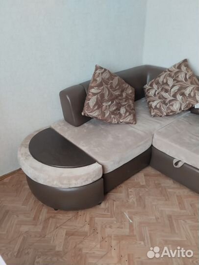 Угловой диван бу