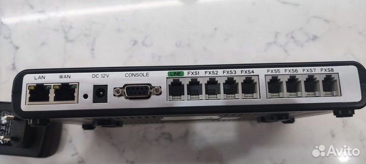 Grandstream GXW4008 - IP шлюз